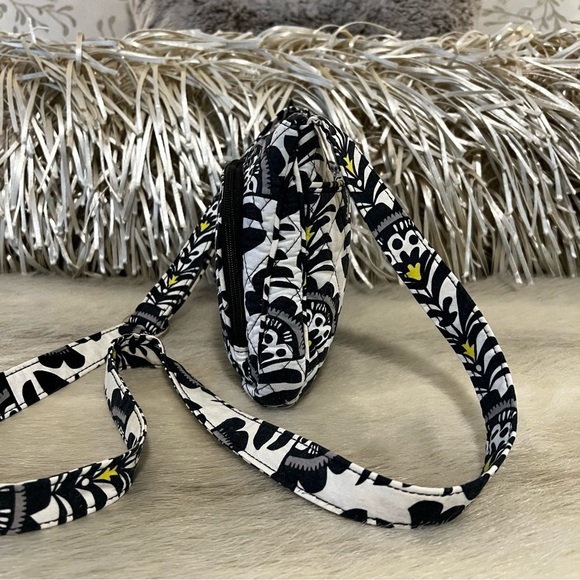 Vera Bradley Black & White with Yellow accents Little Hipster Crossbody Bag - Picture 4 of 14
